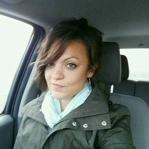 Meet your Posher, Monica